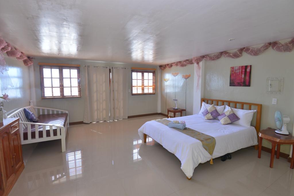 Lanas Beach Resort Romblon Island Bilik gambar
